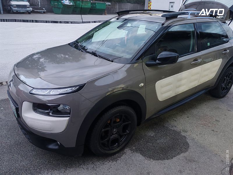 Citro�n&nbsp;C4 Cactus&nbsp;<small><strong>1.6 BlueHDi S S Shine</strong></small>