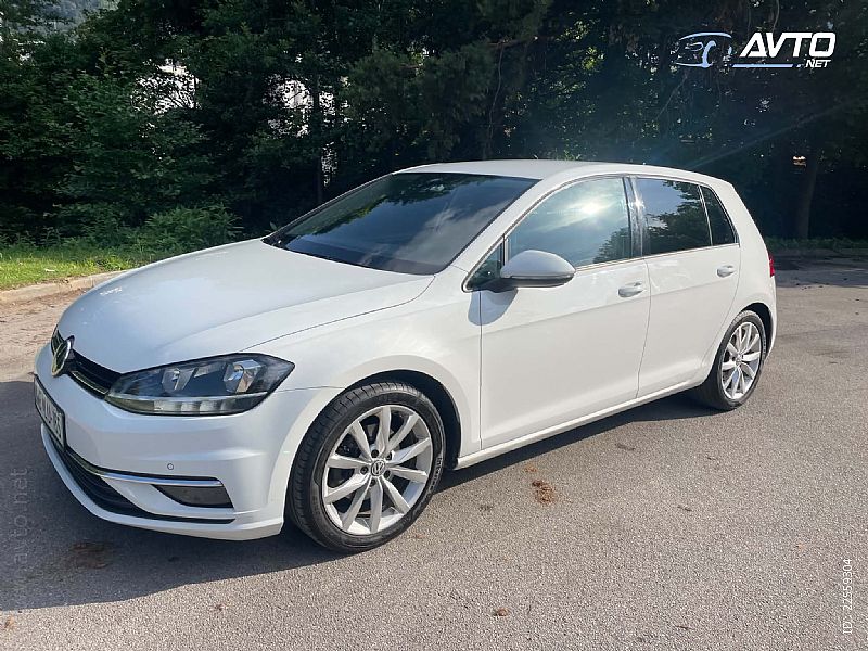 Volkswagen&nbsp;Golf&nbsp;<small><strong>2.0 TDI BMT Comfortline DSG</strong></small>