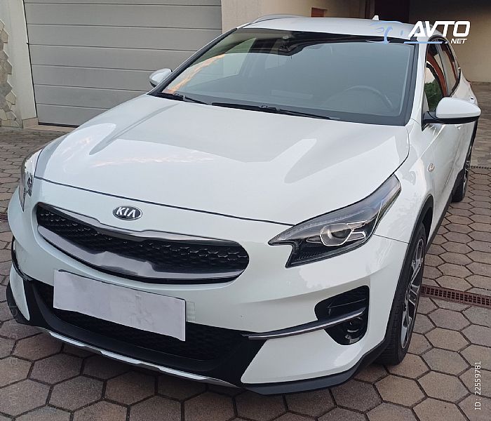 Kia&nbsp;XCeed&nbsp;<small><strong>CDBCP41-M65M12</strong></small>