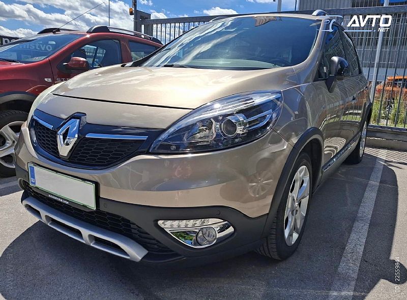 Renault&nbsp;Scenic&nbsp;<small><strong>X-mode BOSE 1.5 dci EDC</strong></small>