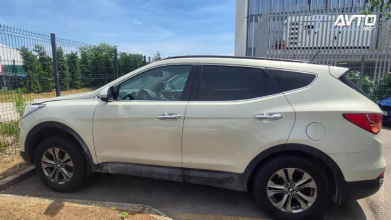 Hyundai&nbsp;Santa Fe&nbsp;<small><strong>4WD 2.2 CRDi Impression</strong></small>