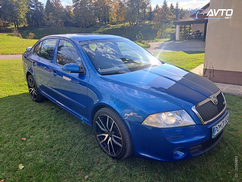 �koda&nbsp;Octavia&nbsp;<small><strong>RS</strong></small>