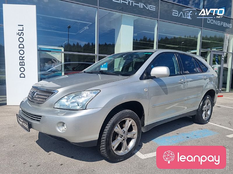 Lexus&nbsp;RX&nbsp;<small><strong>400h 3.3 V6 Avtomatik - TOP OPREMA - SLOVENSKI</strong></small>