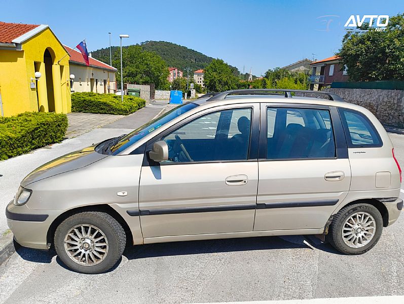 Hyundai&nbsp;Matrix&nbsp;<small><strong>1.5 CRDi GL Life</strong></small>