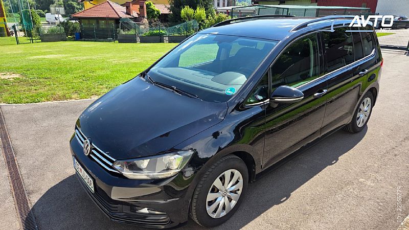 Volkswagen&nbsp;Touran&nbsp;<small><strong>1.6 TDI BMT Comfortline</strong></small>
