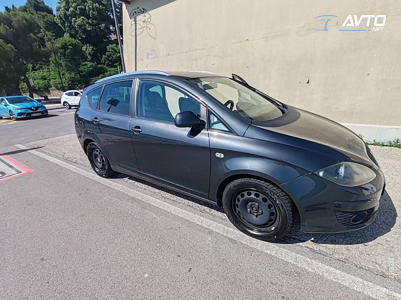 Seat&nbsp;Altea XL&nbsp;<small><strong></strong></small>