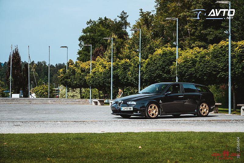Alfa Romeo&nbsp;156 Sportwagon&nbsp;<small><strong>GTA SW</strong></small>