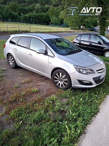 Opel&nbsp;Astra&nbsp;<small><strong>1.6 CDTI EcoFlex Cosmo Start Stop</strong></small>