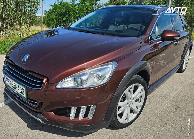 Peugeot&nbsp;508&nbsp;<small><strong>RXH Hybrid4 2.0 HDi FAP Avt.</strong></small>