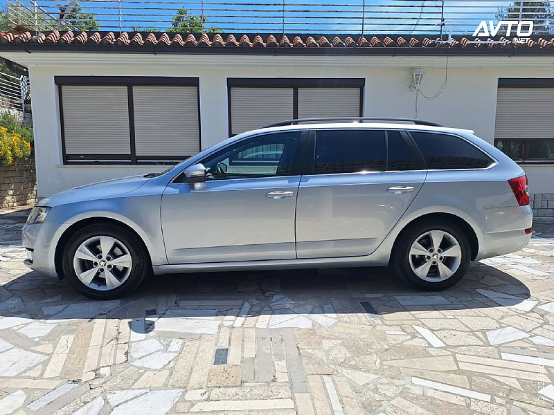 �koda&nbsp;Octavia&nbsp;<small><strong>Combi 2.0 TDI Ambition</strong></small>