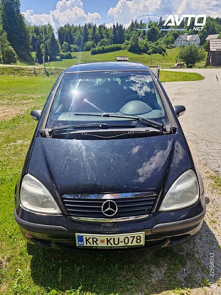 Mercedes-Benz&nbsp;A-Razred&nbsp;<small><strong>A160</strong></small>
