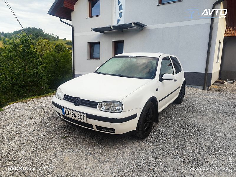 Volkswagen&nbsp;Golf&nbsp;<small><strong>4motion Highline 1.9 TDI</strong></small>