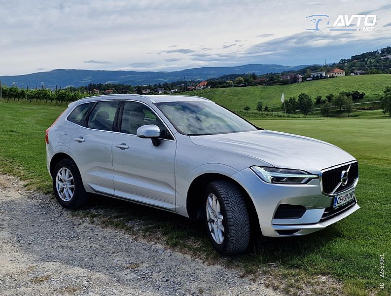 Volvo&nbsp;XC60&nbsp;<small><strong>T4 Momentum Pro Avt.</strong></small>