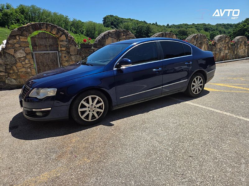 Volkswagen&nbsp;Passat&nbsp;<small><strong>2.0 TDI Comfortline</strong></small>