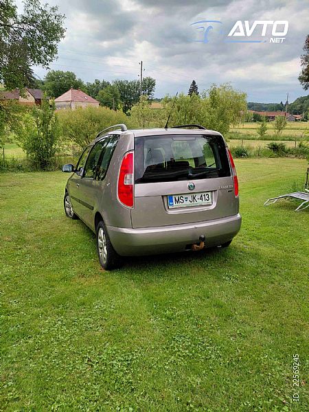 �koda&nbsp;Roomster&nbsp;<small><strong>1.2 TSI</strong></small>