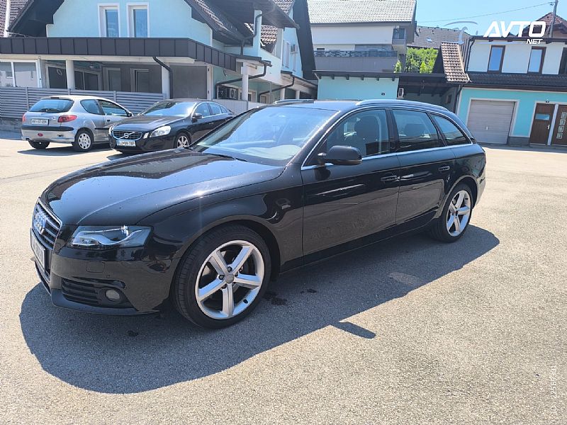 Audi&nbsp;A4 Avant&nbsp;<small><strong></strong></small>