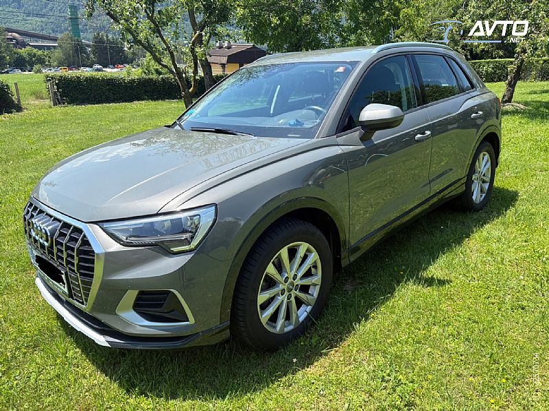 Audi&nbsp;Q3&nbsp;<small><strong>35 TFSI Samo 66351km</strong></small>
