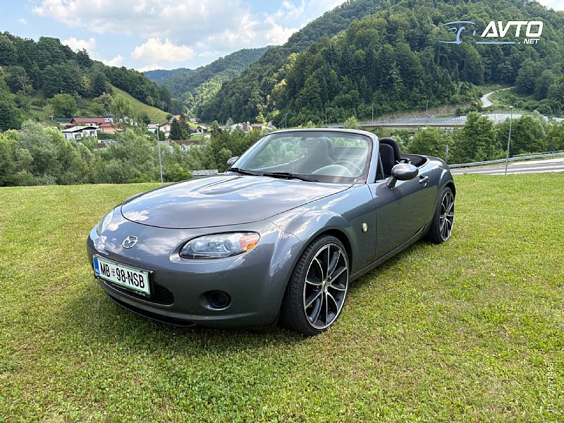Mazda&nbsp;MX-5&nbsp;<small><strong>1.8i Challenge</strong></small>