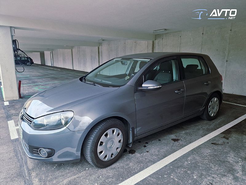 Volkswagen&nbsp;Golf&nbsp;<small><strong>Comfortline 2.0 TDI</strong></small>