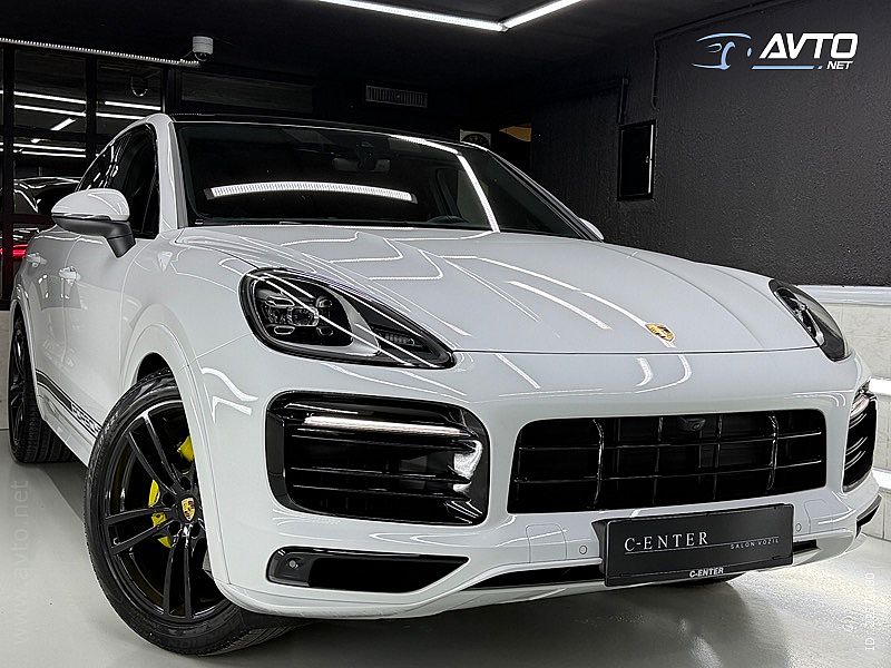 Porsche Cayenne Coupe 3.0 V6||PLATINUM|EDITION||CHRONO||AIR||BOSE||22COL