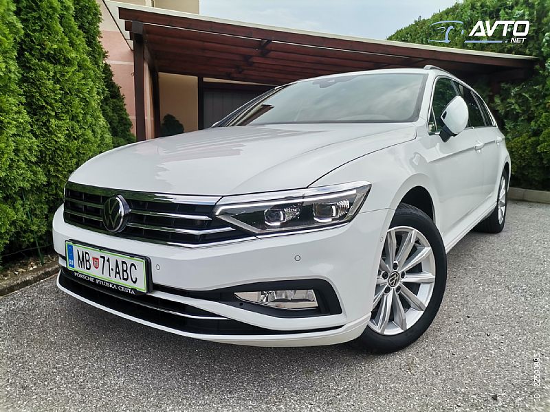 Volkswagen&nbsp;Passat Variant&nbsp;<small><strong>2.0 TDI. DSG.MATRIX.HARMAN.ACC.KLJUKA.MRTVI KOT</strong></small>