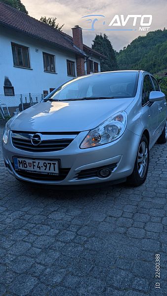 Opel&nbsp;Corsa&nbsp;<small><strong>Cors 1.4</strong></small>