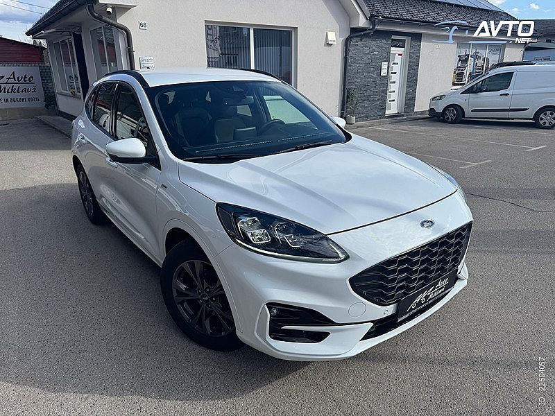 Ford&nbsp;Kuga&nbsp;<small><strong>ST-LINE 1.5 EcoBlue Auto LED.NAVI.KAMERA</strong></small>