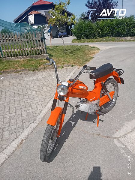 Tomos&nbsp;APN 4