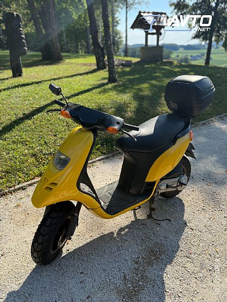 Piaggio&nbsp;typhoon