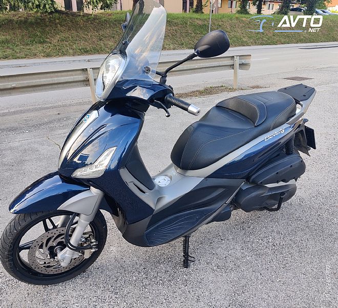 Piaggio&nbsp;Beverly 350 Sport Touring