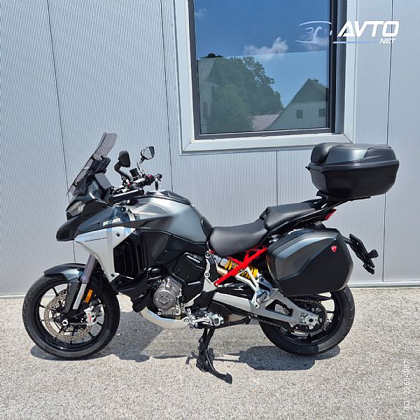 Ducati&nbsp;MULTISTRADA V4S TRAVEL RADAR