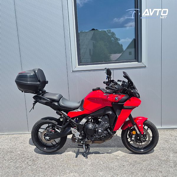 Yamaha&nbsp;TRACER 9 TRACER 900