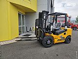 Mammut CPCD 35  .  3.500 KG . DIESEL