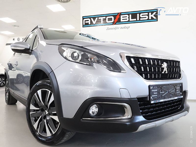 Peugeot&nbsp;2008&nbsp;<small><strong>1.2 130 ALLURE-SLOVENSKI-LED-KAMERA-1LASTNIK-...</strong></small>