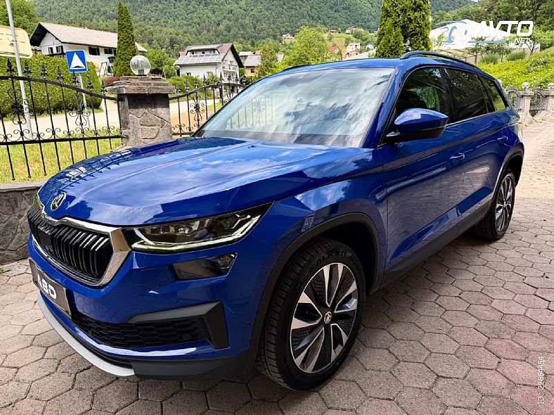 �koda&nbsp;Kodiaq&nbsp;<small><strong>4x4 2.0 TDI DSG 1.LASTNIK FULLED FULASSIST  KAMERA</strong></small>