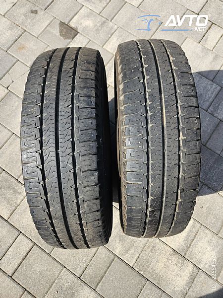 Michelin&nbsp;AGILIS - CAMPING&nbsp;<small>225&nbsp;/&nbsp;75 &nbsp;R&nbsp;16</small>