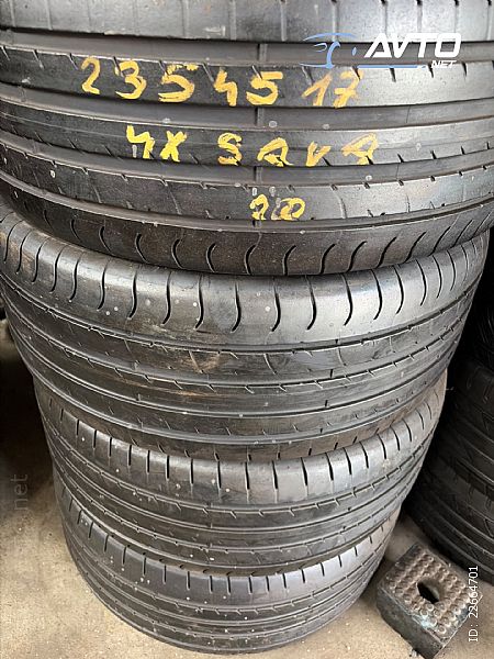 Sava&nbsp;&nbsp;<small>235&nbsp;/&nbsp;45 &nbsp;R&nbsp;17</small>