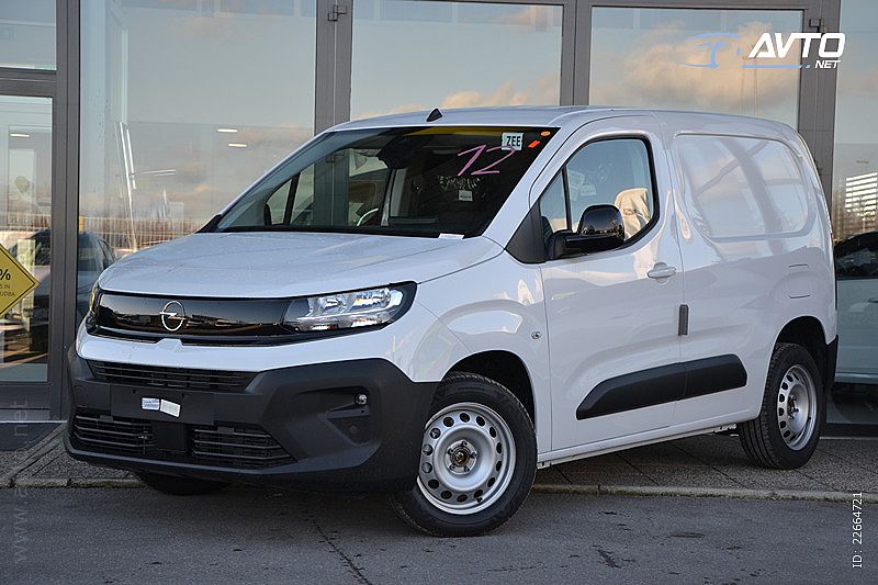 Opel&nbsp;Combo&nbsp;<small><strong>EV Combo  van </strong></small>