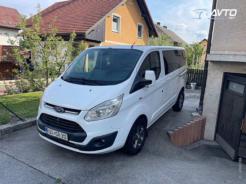Ford&nbsp;Transit Custom&nbsp;<small><strong></strong></small>