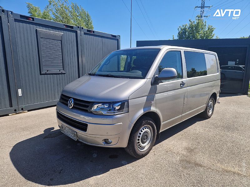 Volkswagen&nbsp;Transporter&nbsp;<small><strong>K+ 2.0 TDI 6 sede�ev + tovor</strong></small>