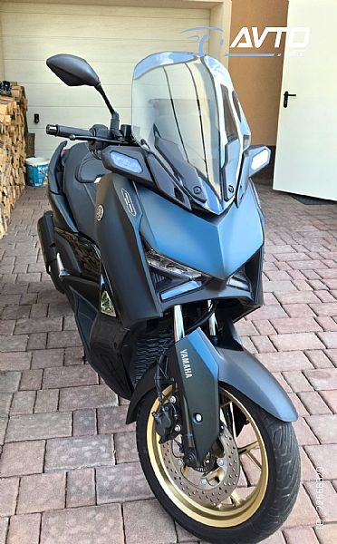 Yamaha&nbsp;X MAX 300 TECH MAX kot nov