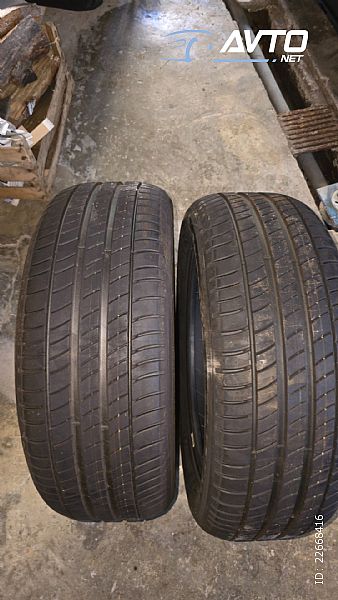 Michelin&nbsp;Primacy 3&nbsp;<small>215&nbsp;/&nbsp;50 &nbsp;R&nbsp;18</small>