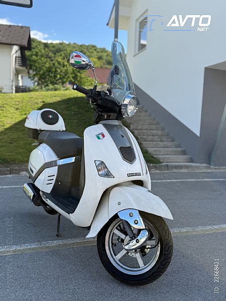 Lambretta&nbsp;ITALY 125   NOVE GUME