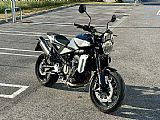 Husqvarna SVARTPILEN 801 AKRAPOVI�-TEMP-NAVI-GARANCIJA
