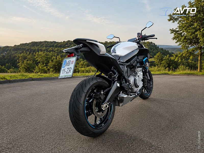 CF Moto&nbsp;675NK 