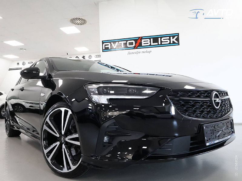Opel&nbsp;Insignia&nbsp;<small><strong>2.0 Grand Sport GS Line 4WD-LED-KAMERA-BLACK-</strong></small>