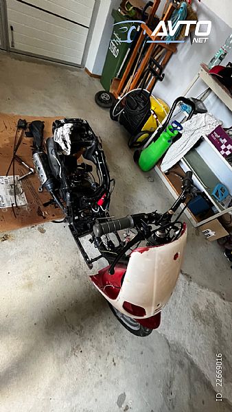 Piaggio&nbsp;Zip mk1 50