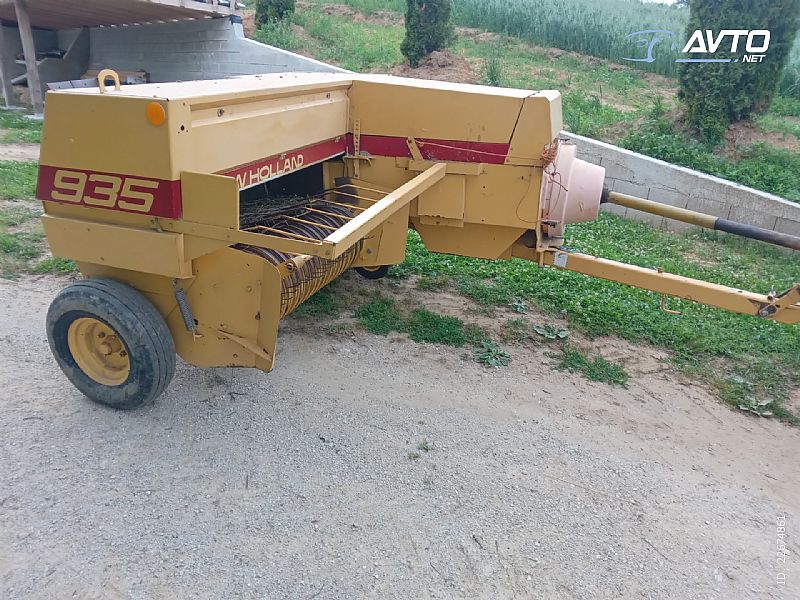 New Holland&nbsp;935&nbsp;<small><strong></strong></small>