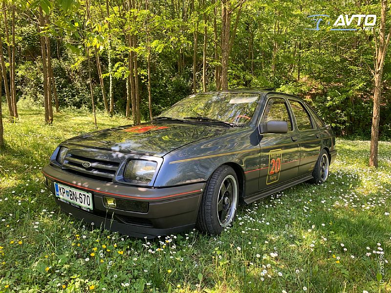 Ford&nbsp;Sierra&nbsp;<small><strong>1.6</strong></small>