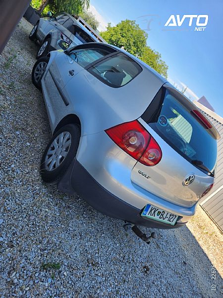 Volkswagen&nbsp;Golf&nbsp;<small><strong>Comfortline 2.0 SDI</strong></small>